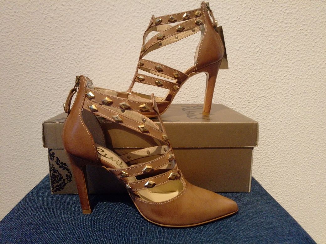 Sapatos Senhora Ruika
