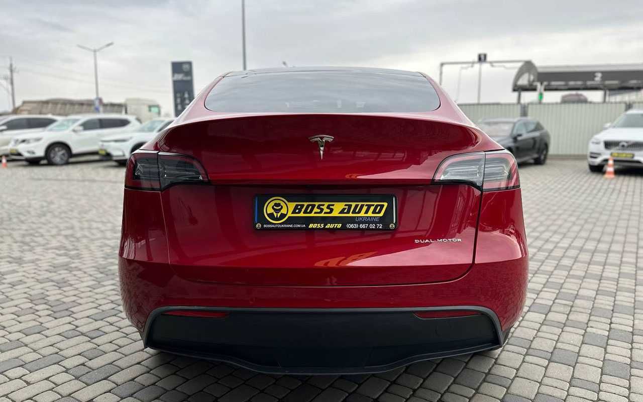 Tesla Model Y 2022