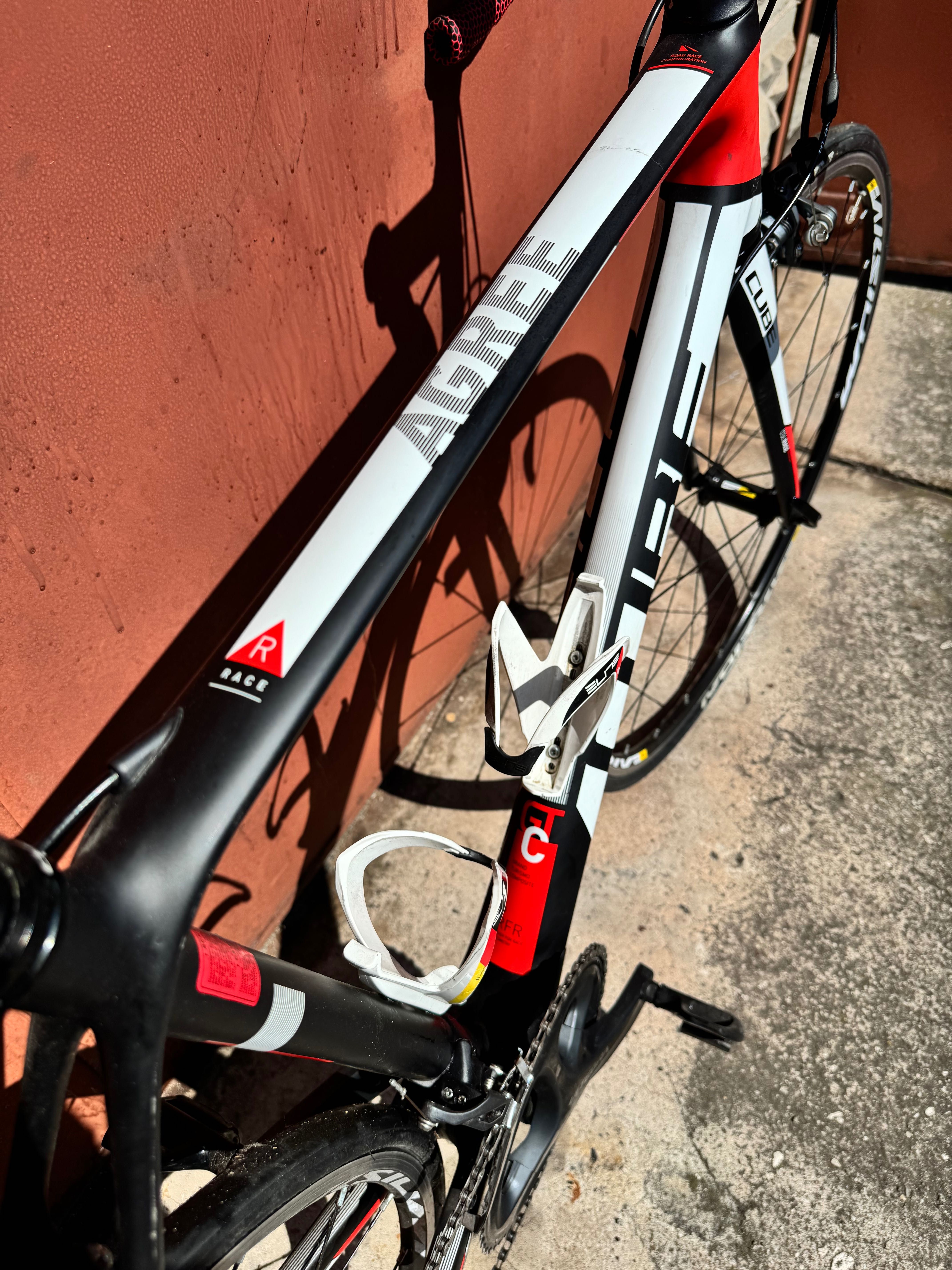 CUBE Agree GTC Race - Carbon