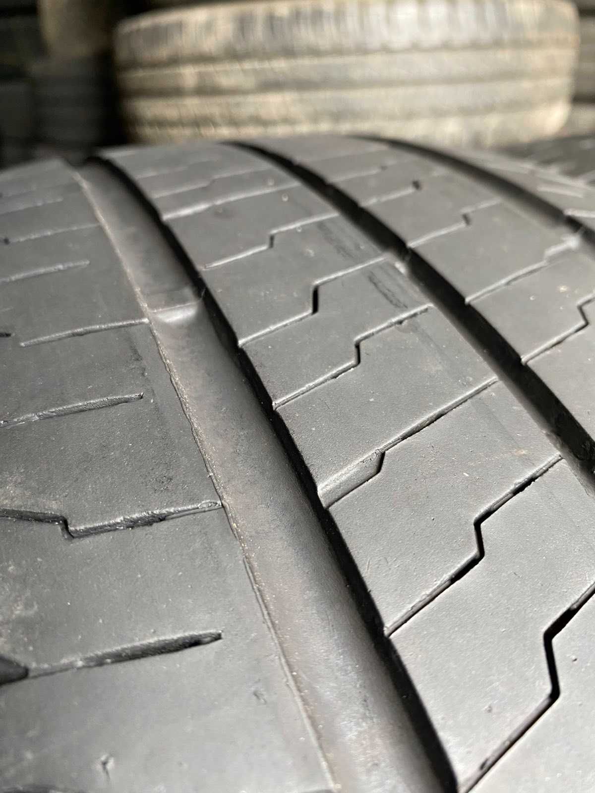 гума 235/65 R16C Continental VanContactEco 115/113R літня СКЛАД шин