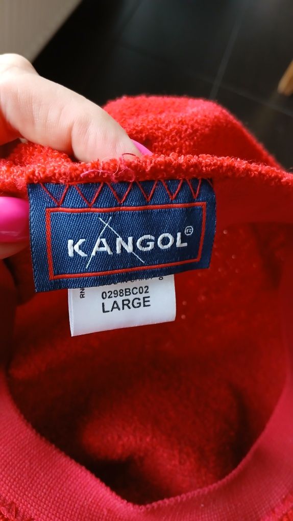 Kaszkiet czerwony L, Kangol,  Bermuda 504 cap