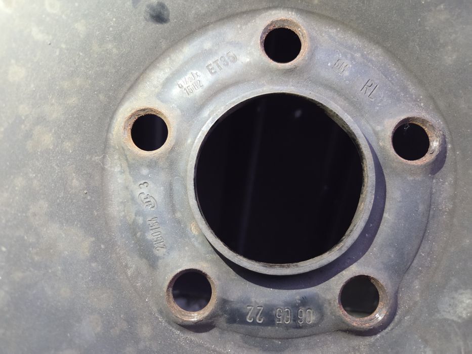 Зимова гума Goodyear Ultragrip 91Т 195/65 r15