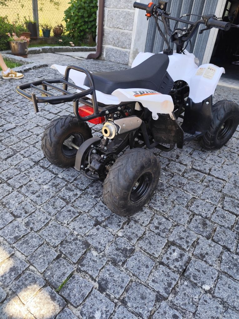 Moto 4 criança 110cc