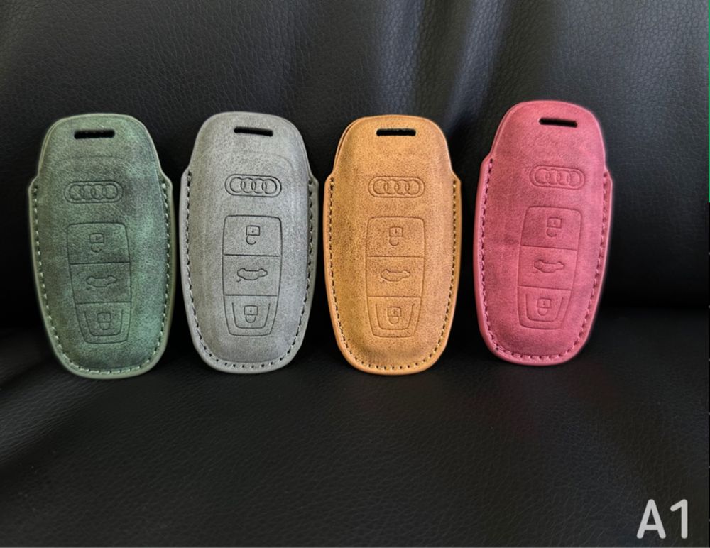 Замшевый чехол на смарт ключ Audi
