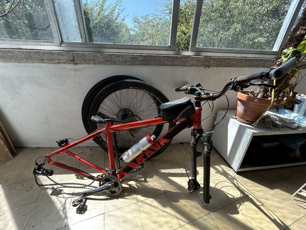 Bicicleta Rava cycle usada em bom estado apenas desmontada.