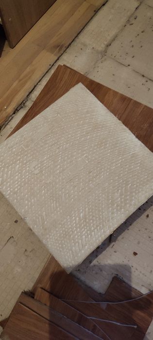 Płytki z demontażu. Bez kleju