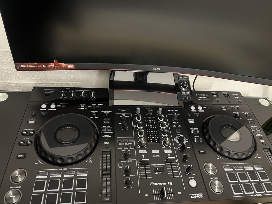 Pioneer XDJ RX3  nova com fatura e garantia
