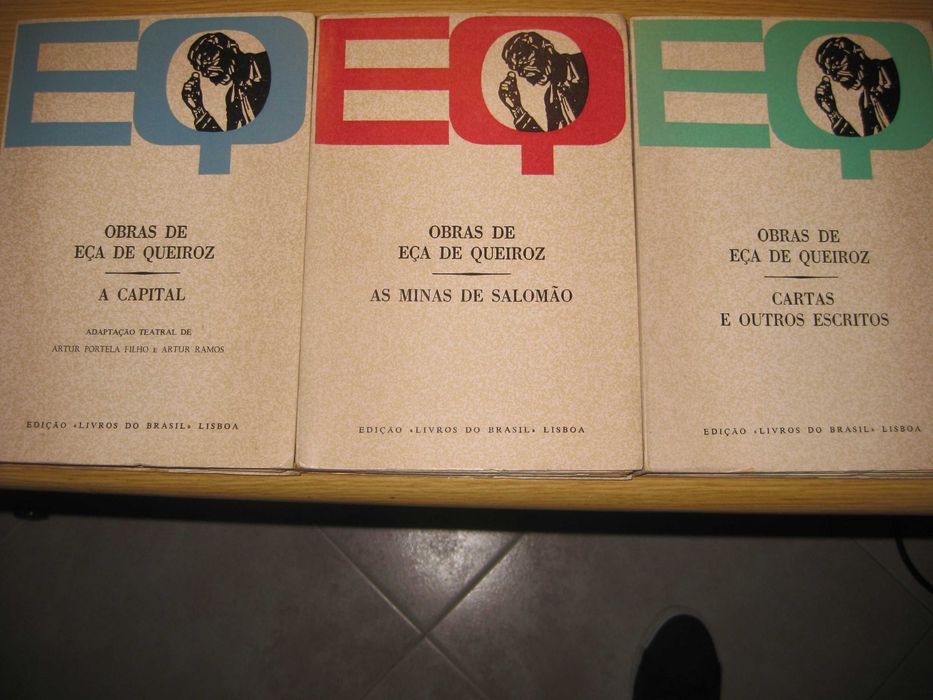 Obra de Eça de Queirós ( 20 livros).