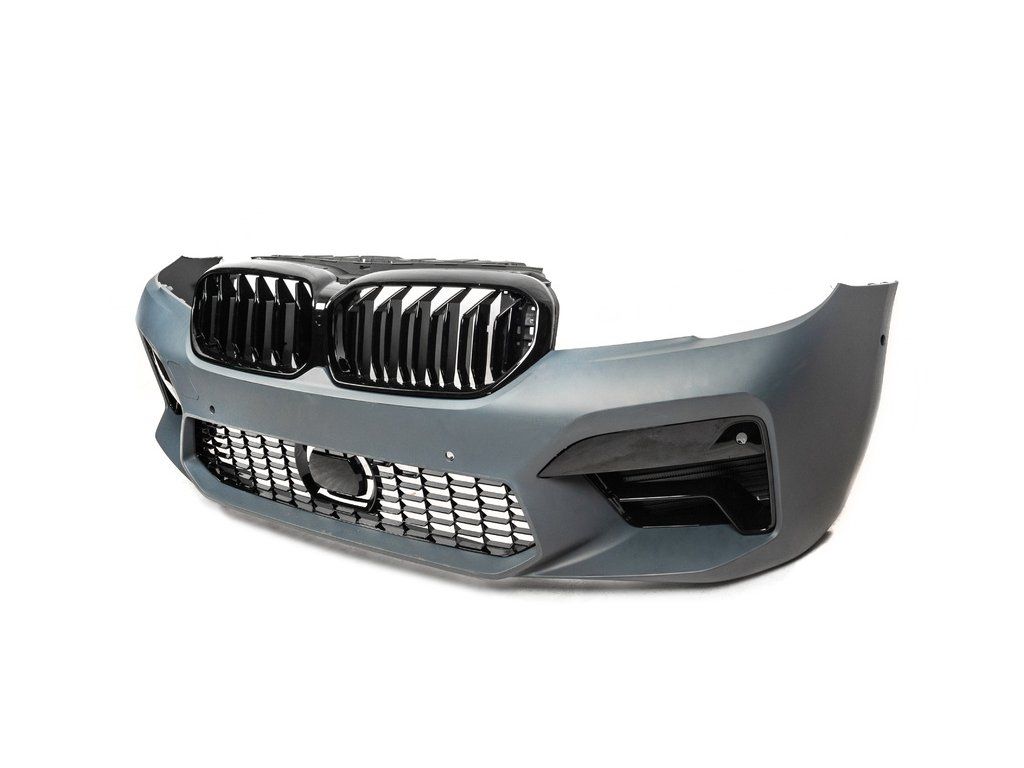 BMW 5 F10 Комплект рестайлінгу (обвісів) в G30 M5