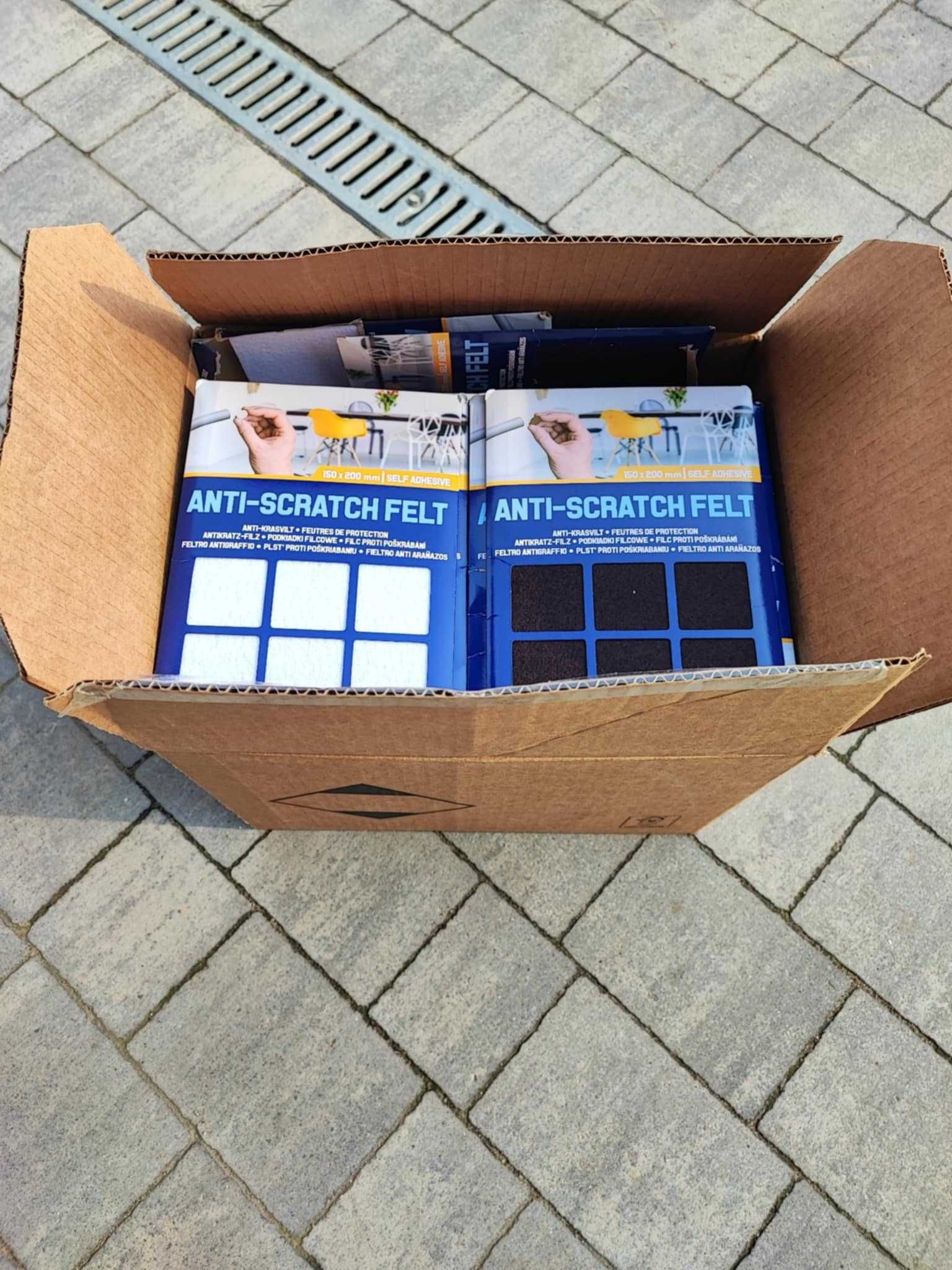 Box z filcami samoprzylepnymi 100 sztuk