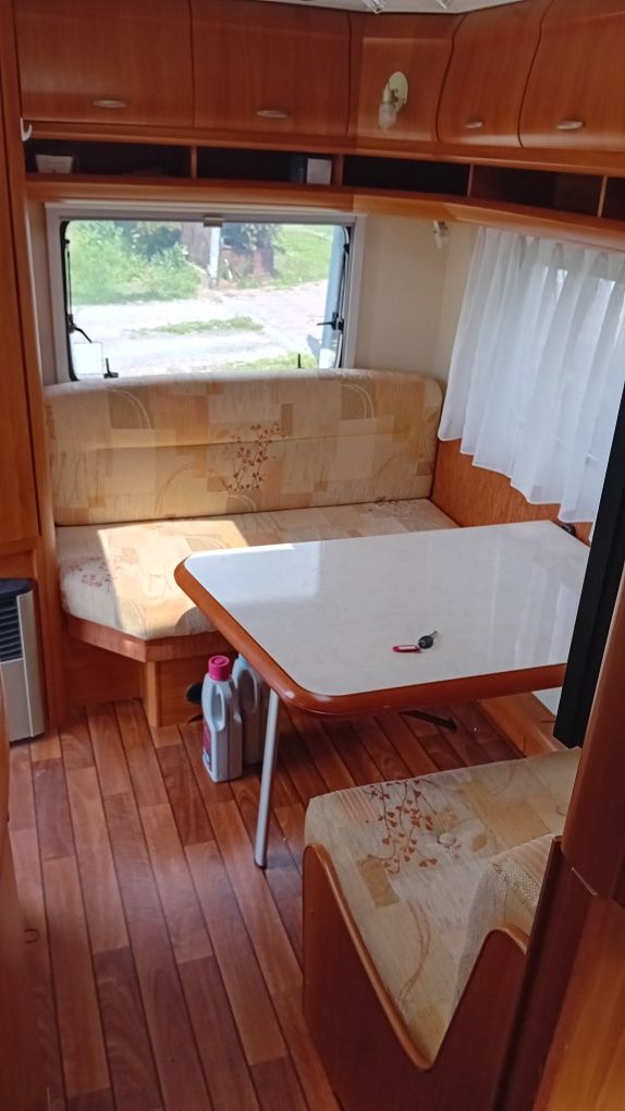 Sprzedam Przyczepkę Hobby Exellent410SFE 2007 r +markiza