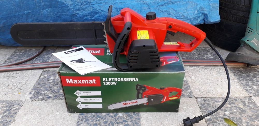Motoserra elétrica
