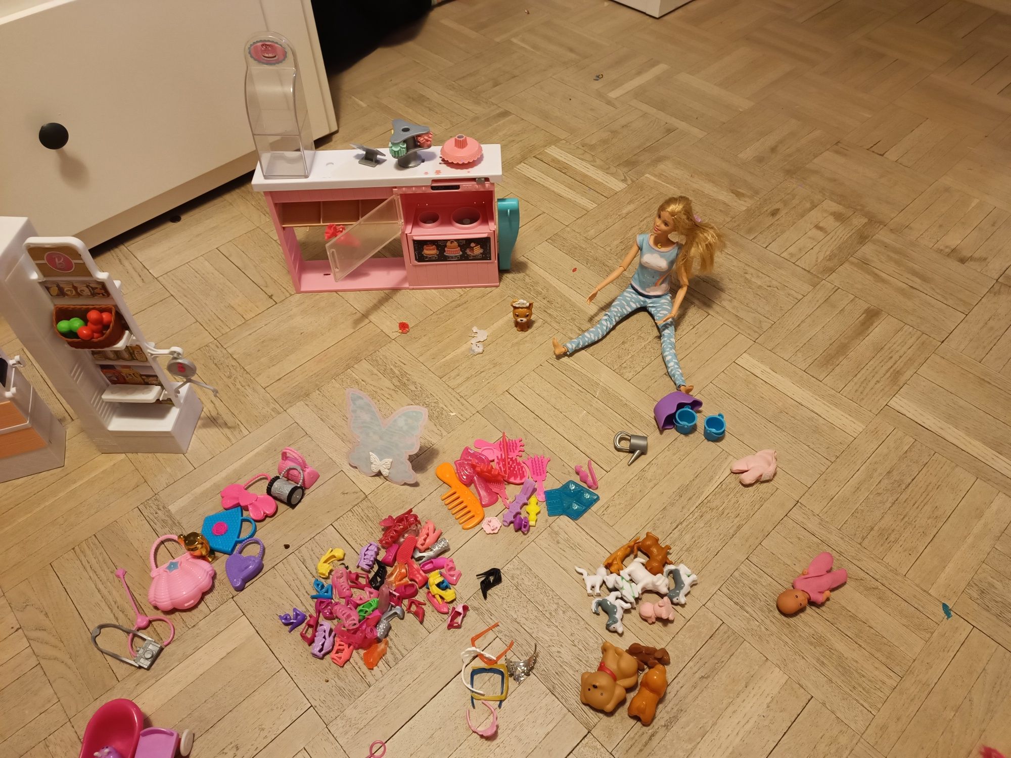 Lalki Barbie zestaw sklep, cukiernia, akcesoria