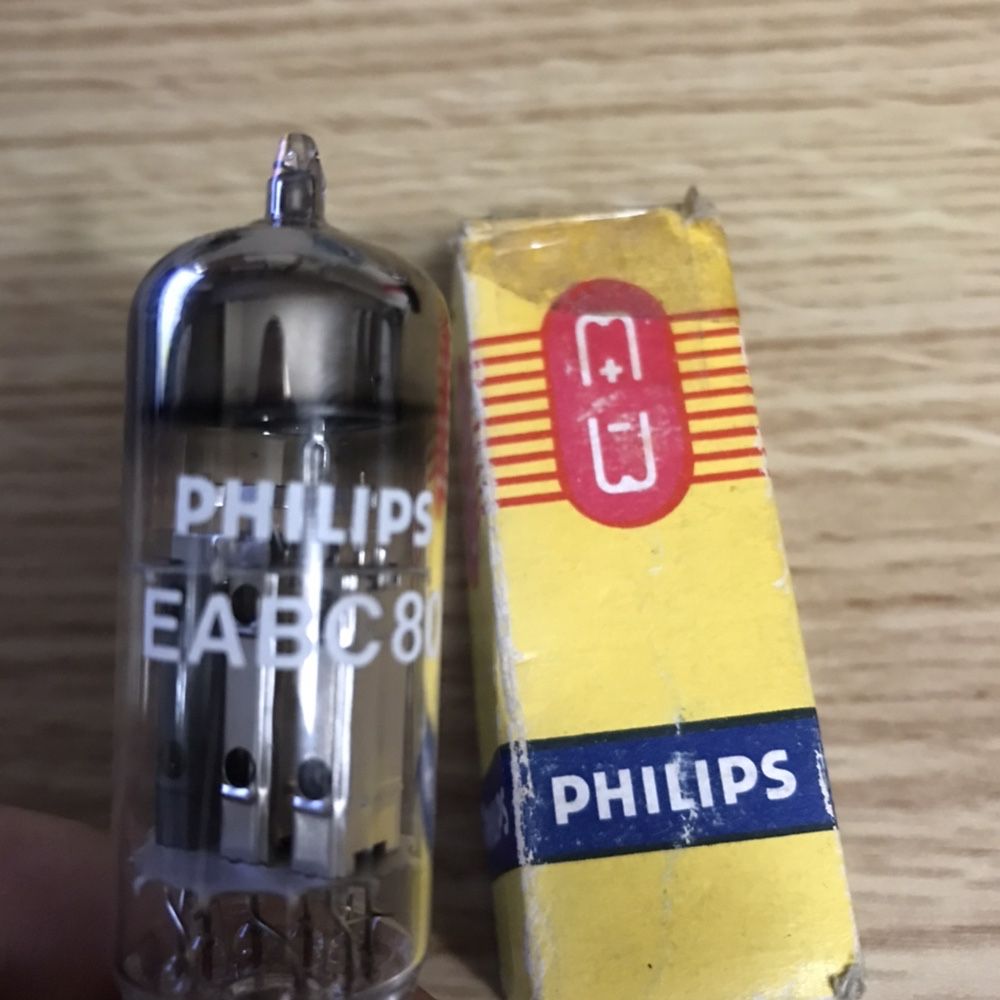 Válvula Philips EABC 80