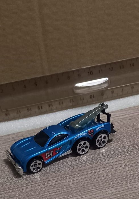 Tow jam hot wheels