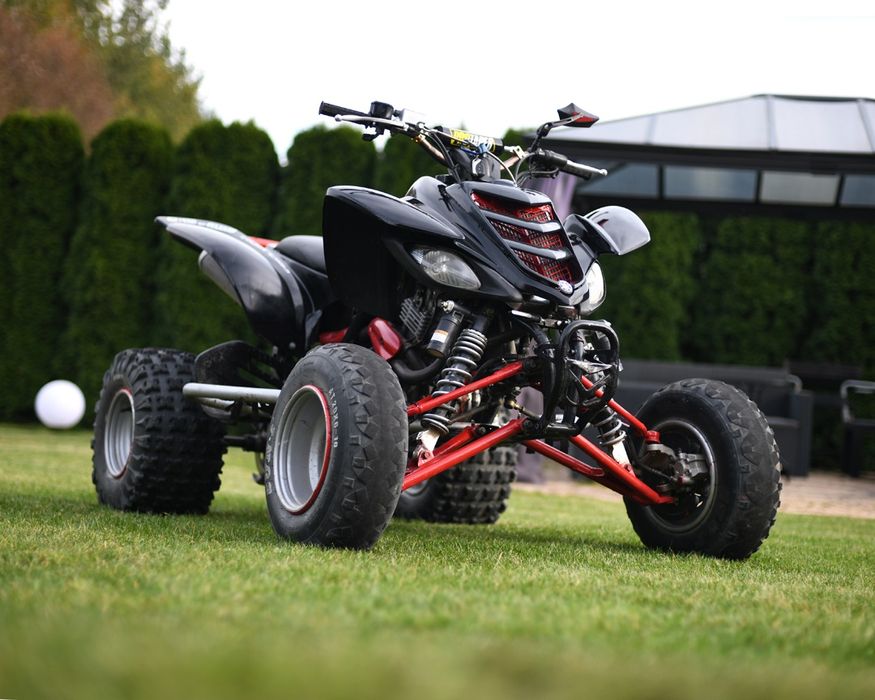 Yamaha Raptor 660