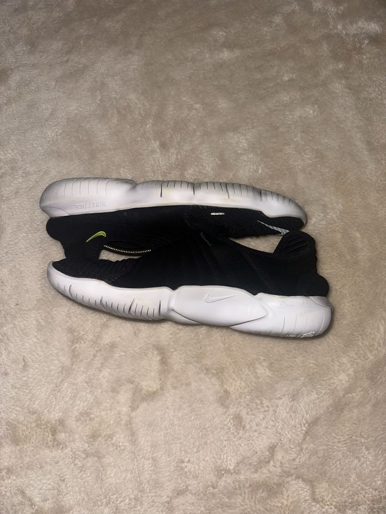 Бігові кросівки Nike Free Run Flyknit 3.0