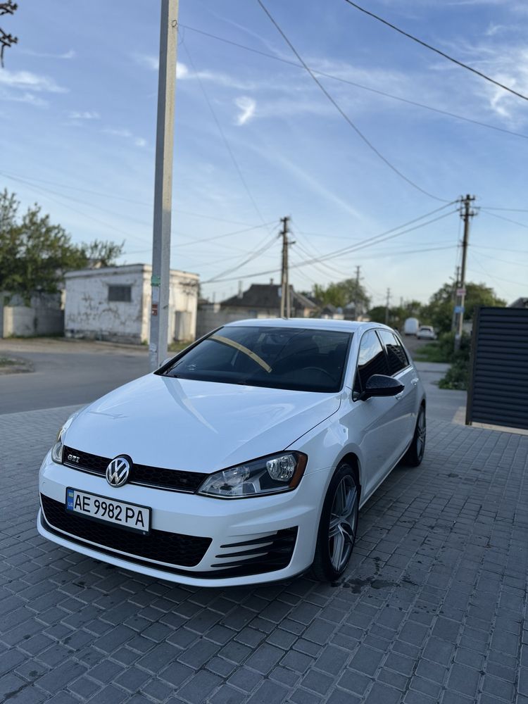 Volkswagen Golf 7 1.8tsi не gti ))