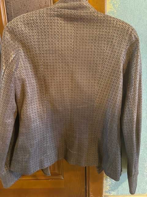 Жіночий шкіряний піджак