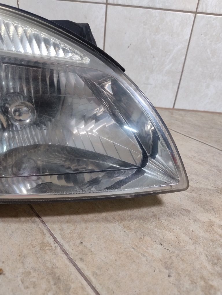Kia Rio 05-09 lampa reflektor prawy przód wysyłka olx