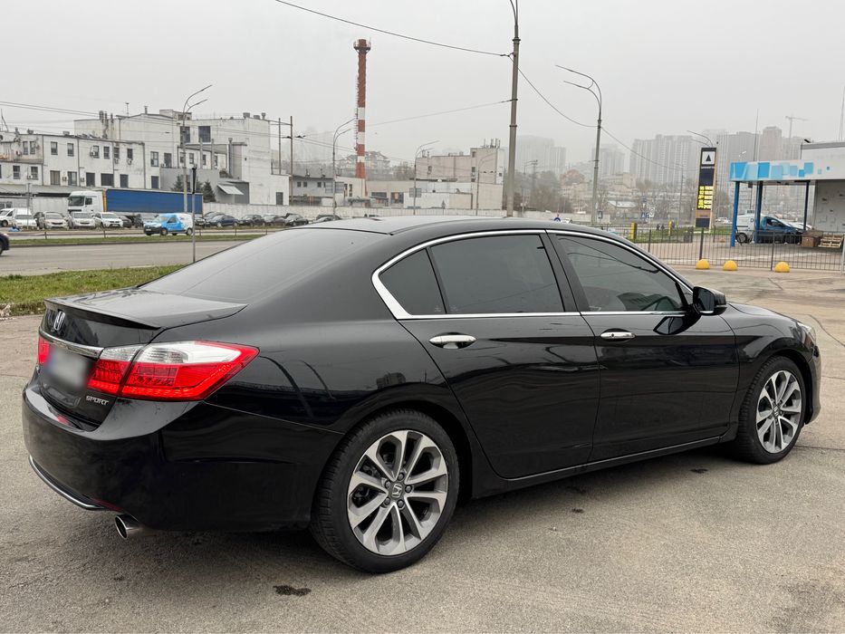 Honda Accord 9 2013