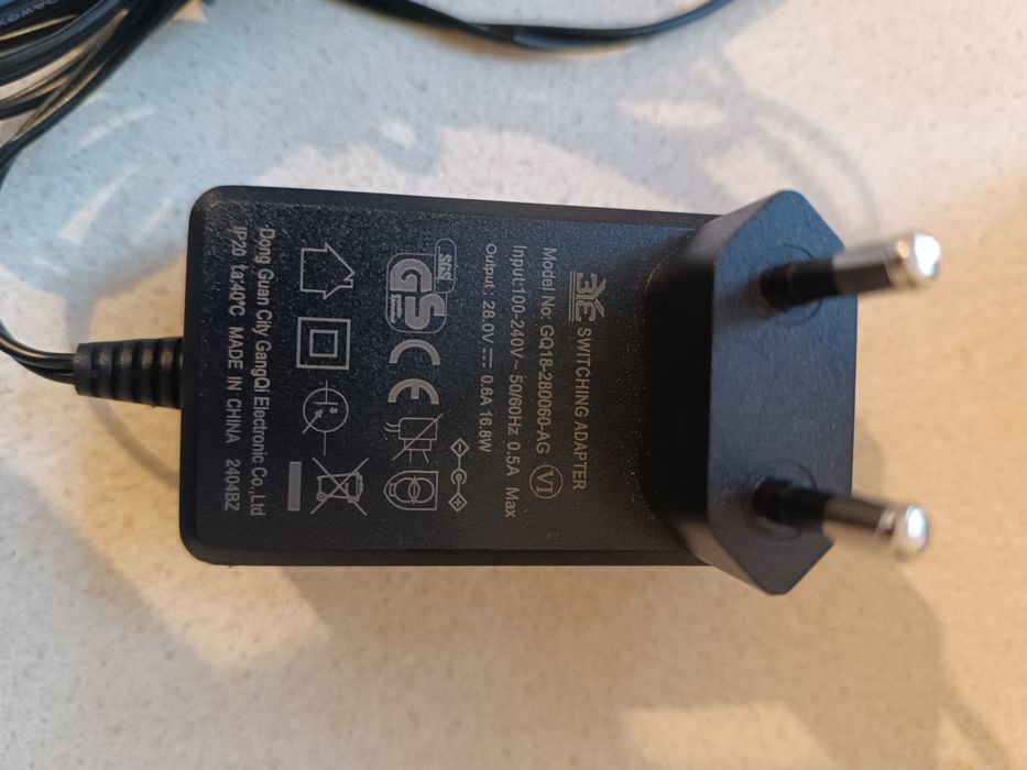 Odkurzacz Ilife W90 - zasilacz