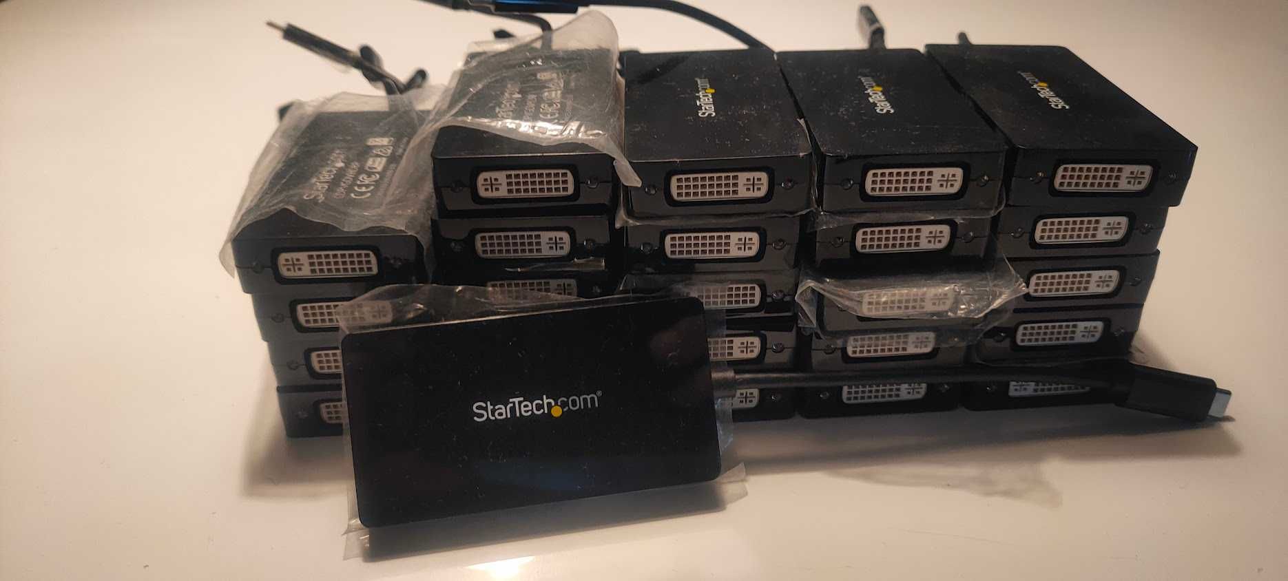 25 SZTUK - StarTech.com USB-C Adapter 4K 30Hz, USB C na HDMI/DVI/VGA