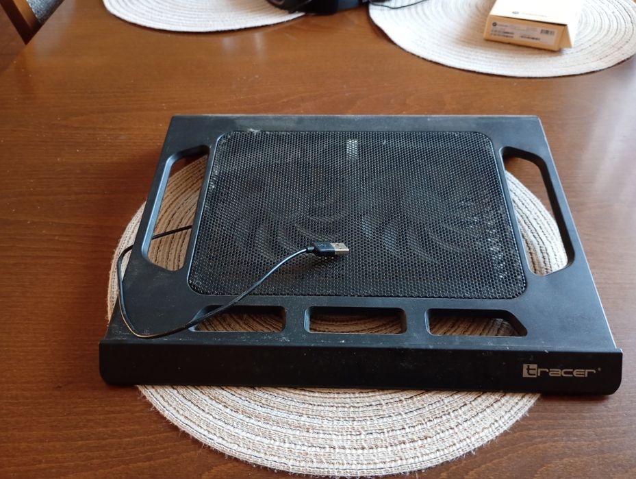 Podkładka chłodząca pod laptop