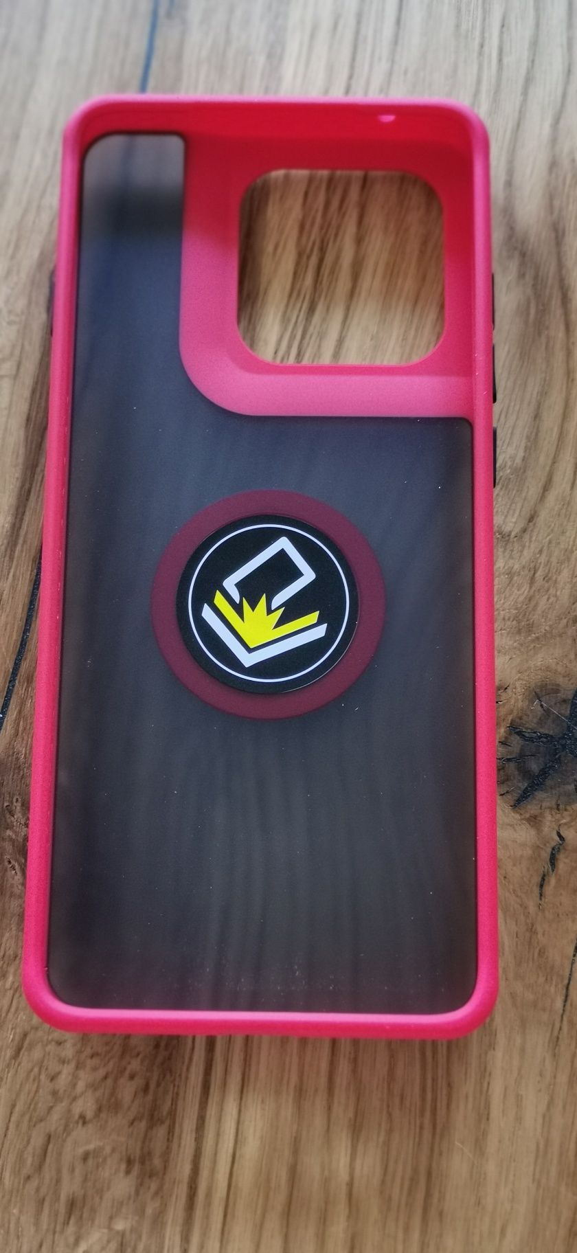 Nowe etui pancerne Motorola edge 60 pro ze stopką