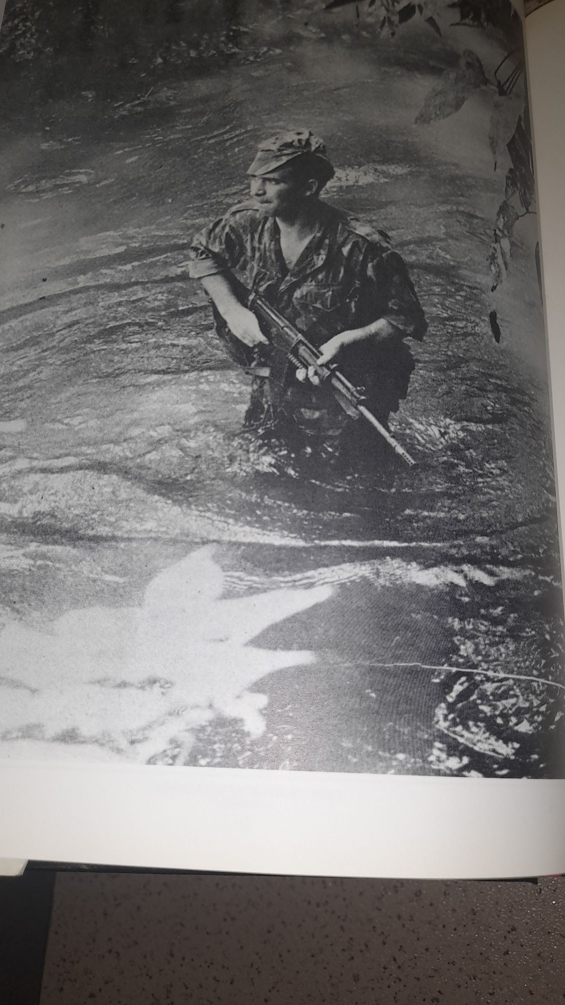 2 livros "os anos da Guerra"