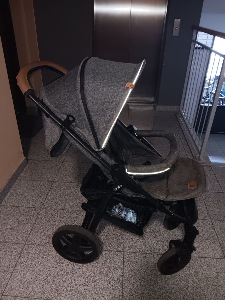 Wózek Lionelo w dobrym stanie