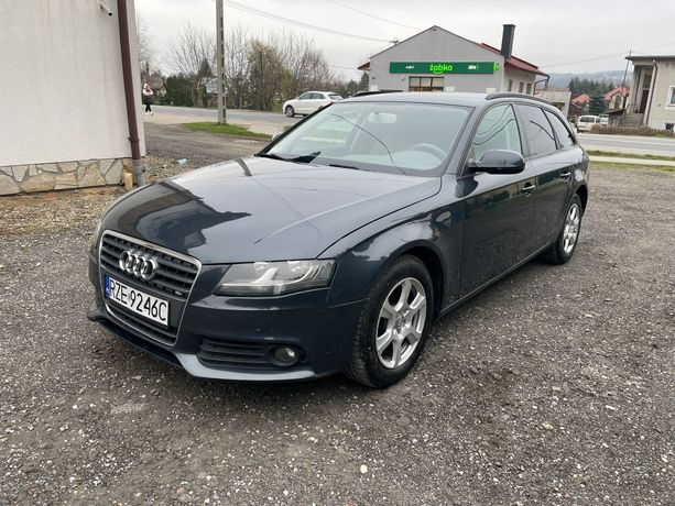 Audi A4 B8 Avant 2.0 TDI 143KM zadbana navi + opony letnie