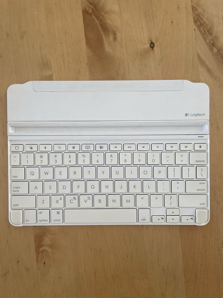 Logitech klawiatura do iPada