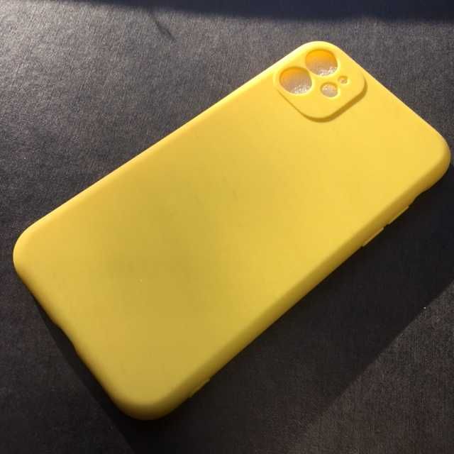 NOVAS 2x capas para Iphone 11  (amarelo e rosa)