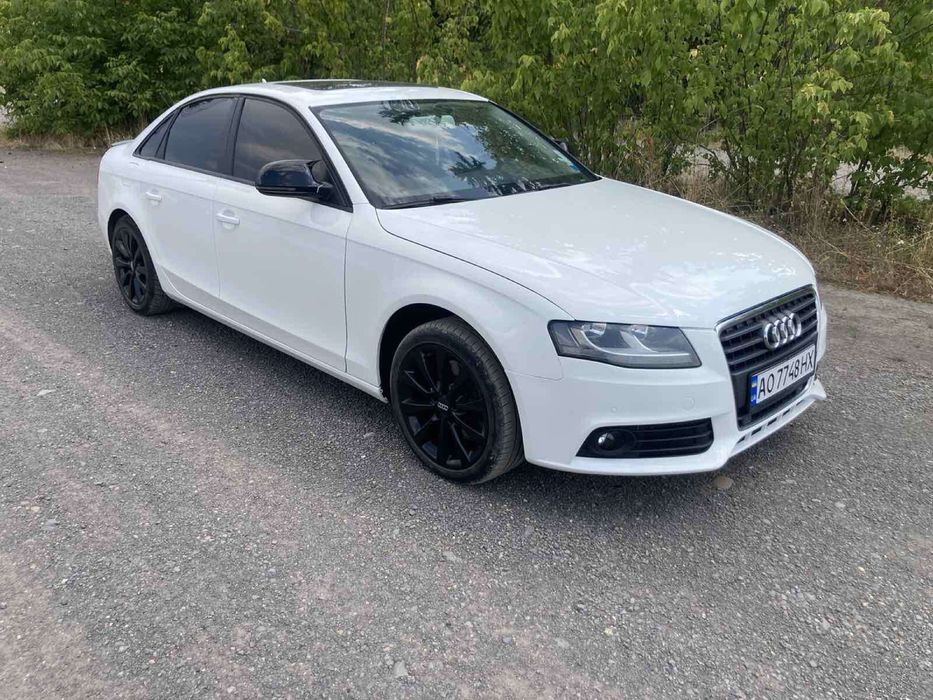 Продам ауді а4 б8 ,2.0 tfsi квадро