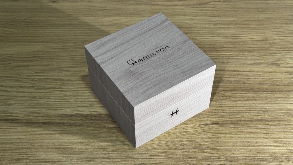 Caixa Hamilton como nova