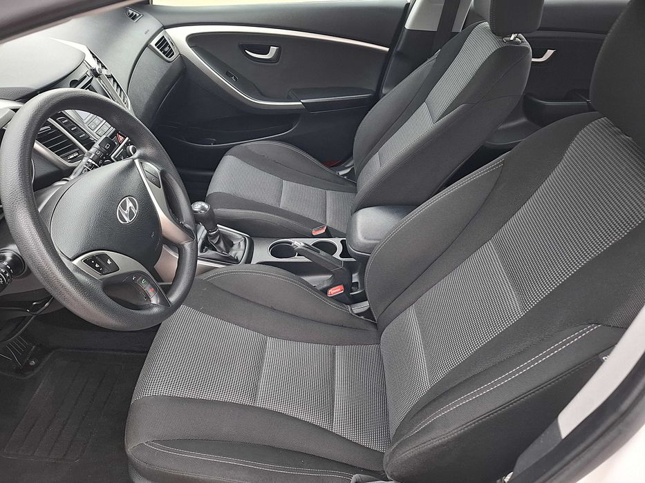 Hyundai I30_1.4 B_100KM_Serwis_Zadbany