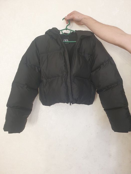 Продам пуховик Zara
