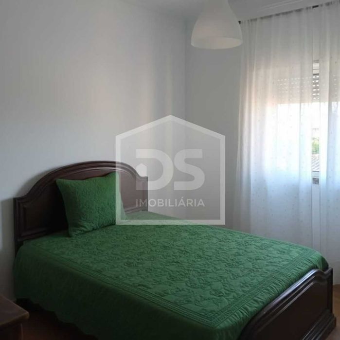 Arrenda | Moradia T3 | Cadaval