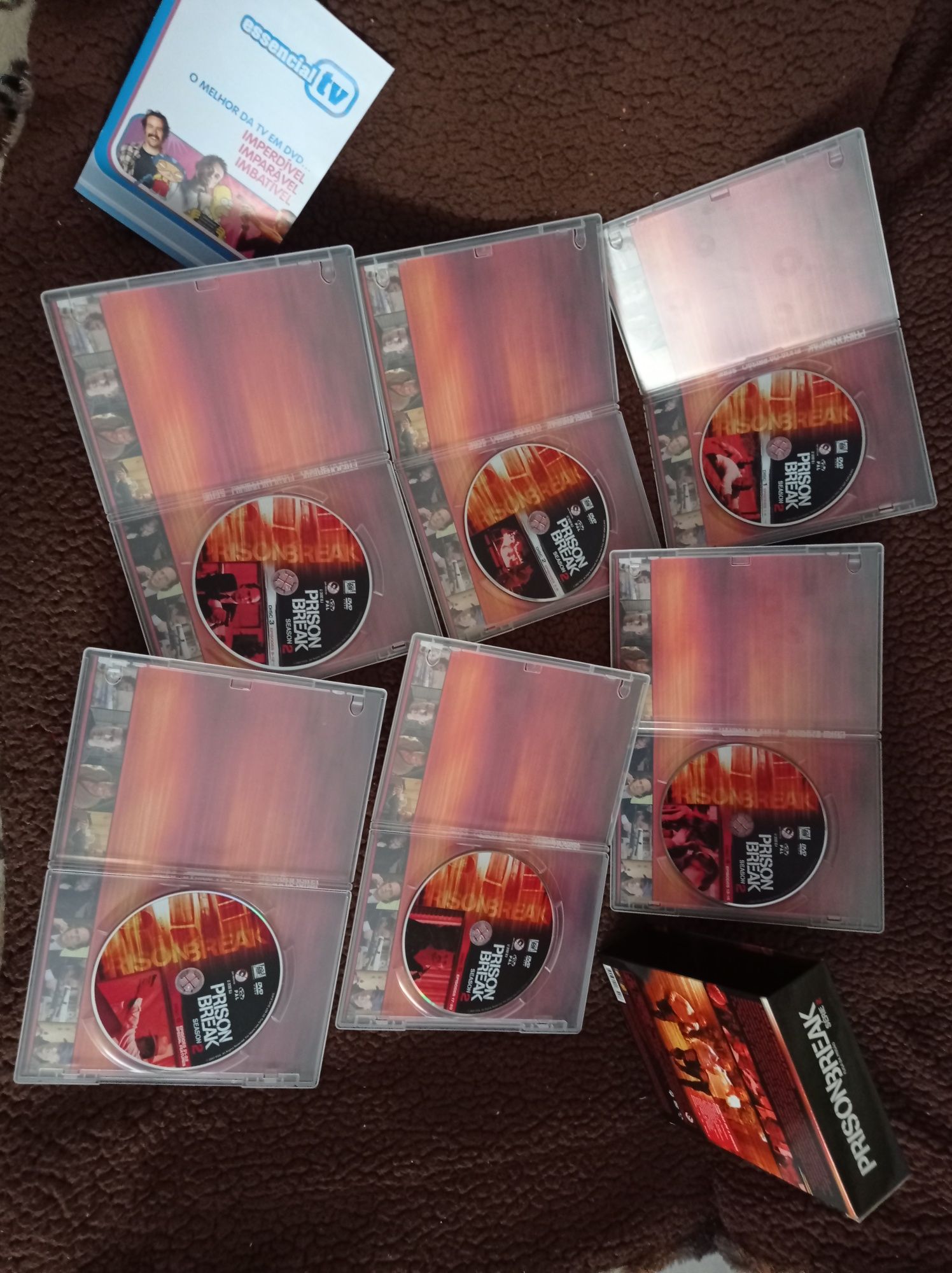DVD Box-Prison Break Fuga da Prisão -2.ª Temporada completa (6 DVD’s).