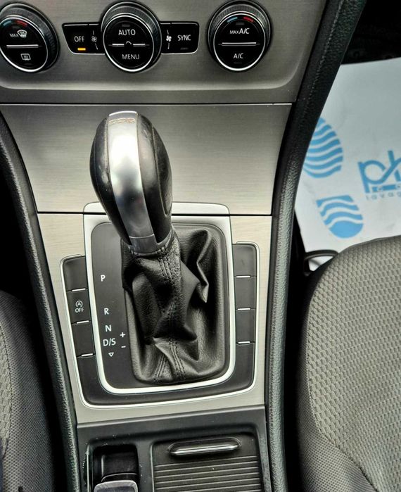 VW Golf VII (7) 1.6 Tdi - Caixa AUTO DSG (7 veloc.) Dez 2014 NACIONAL