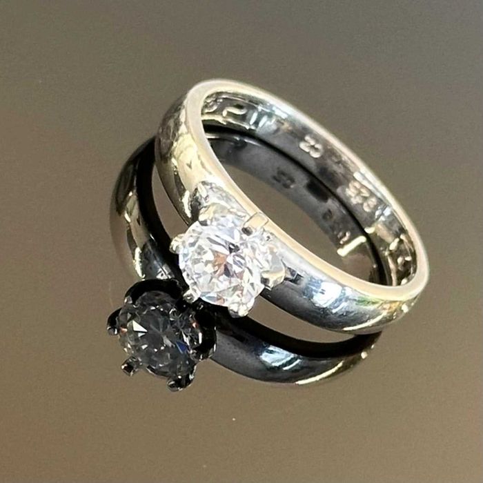 Srebrny klasyczny pierścionek z Cyrkonią - próba 925