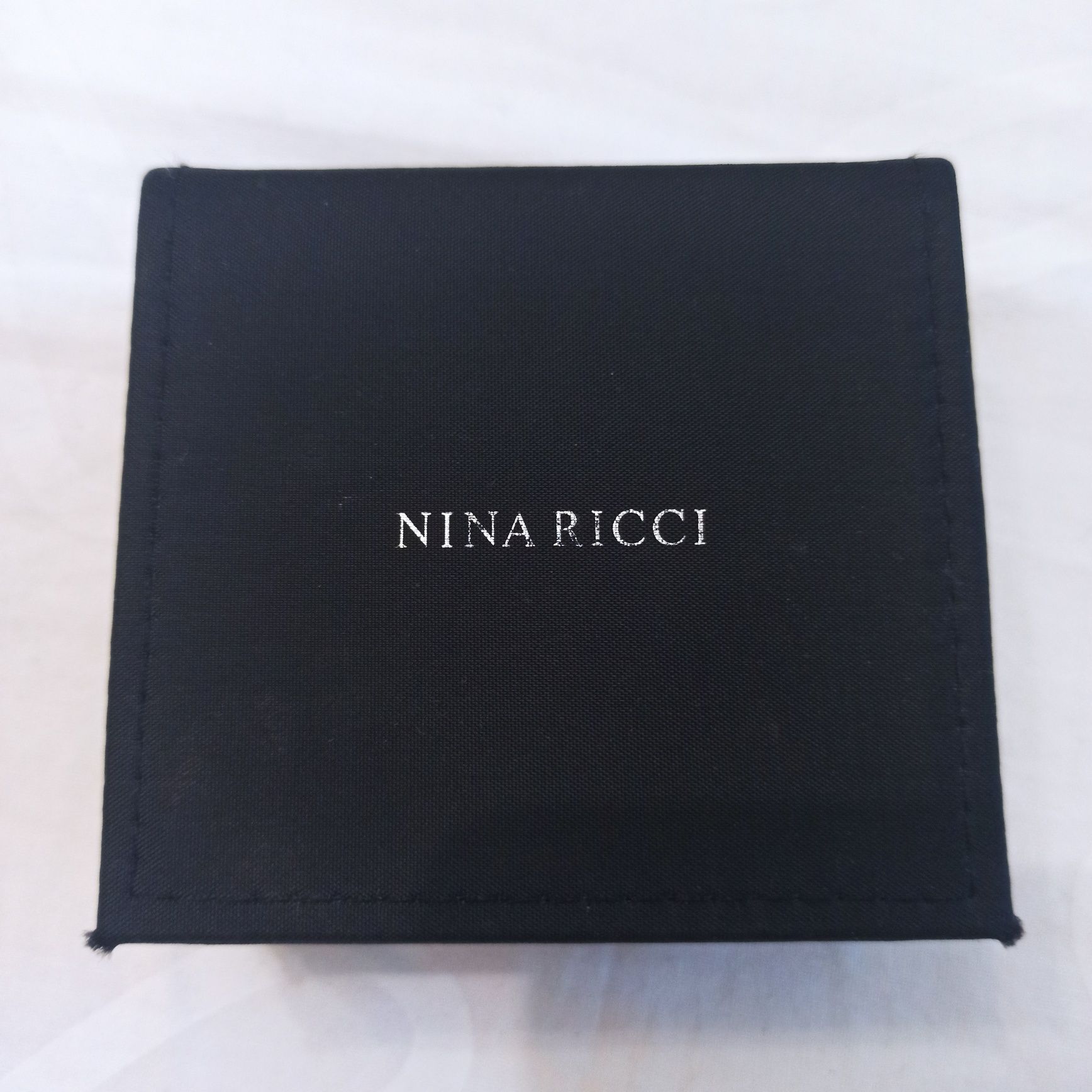 Оригинальные запонки Nina Ricci