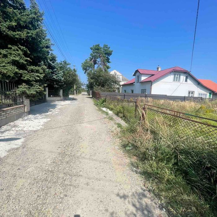 Продаж земельної ділянки с. Поляна