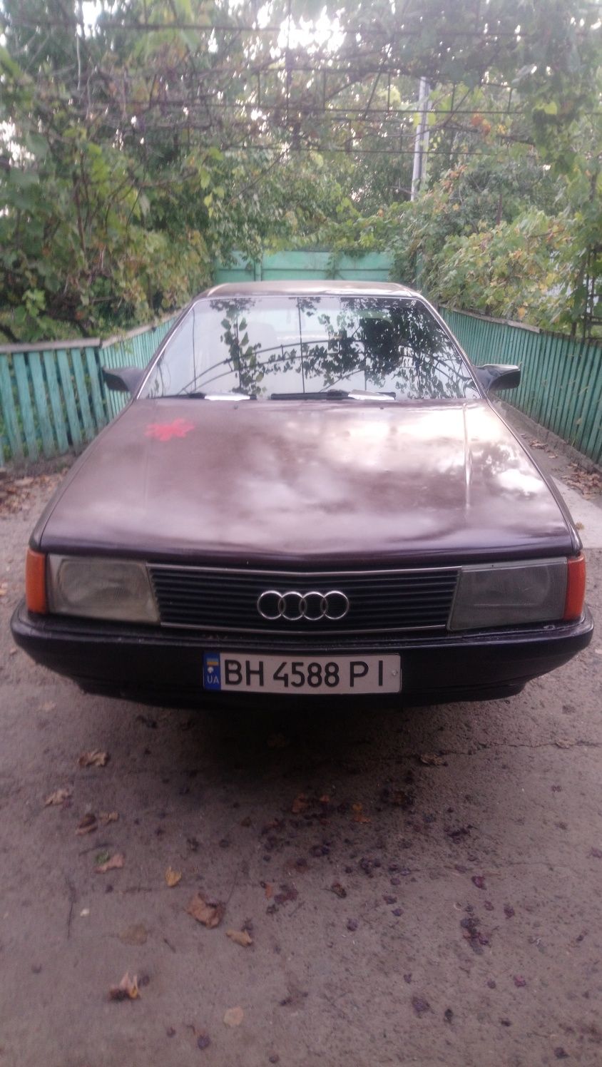 Продам AUDI 100с3