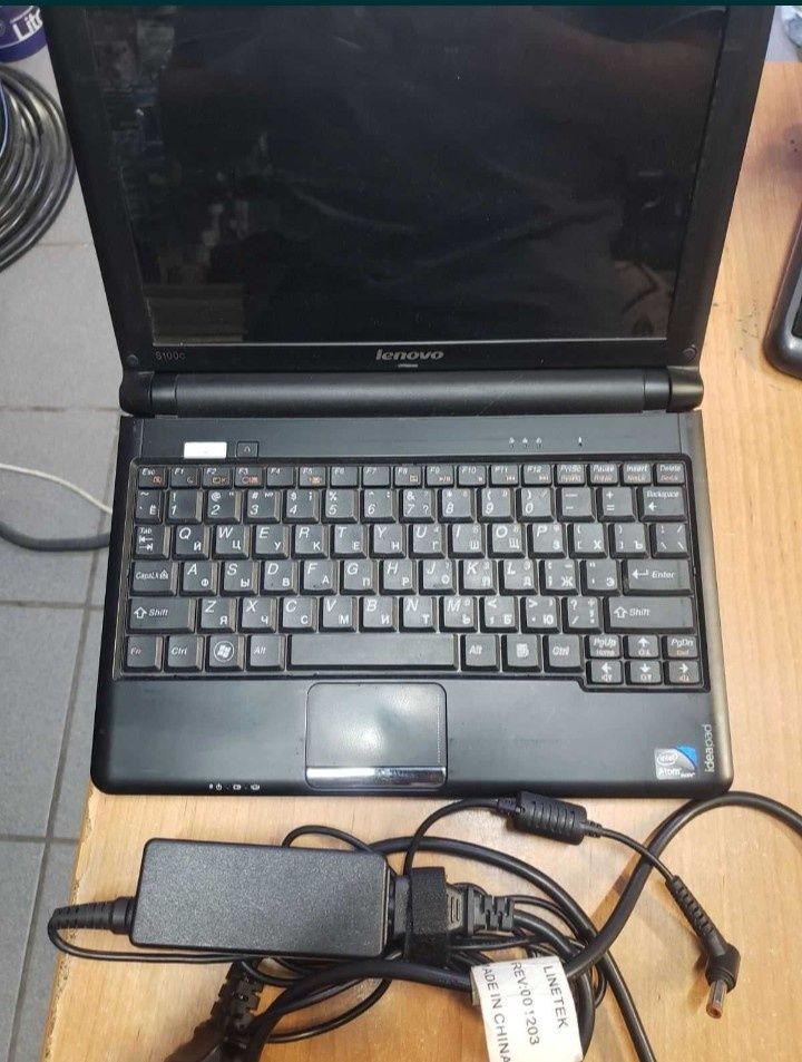 Нетбук IdeaPad S100C