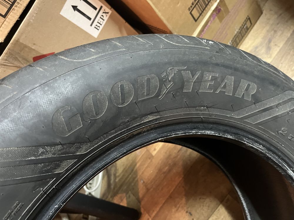 Літо Goodyear eagle f1 235/65 r18