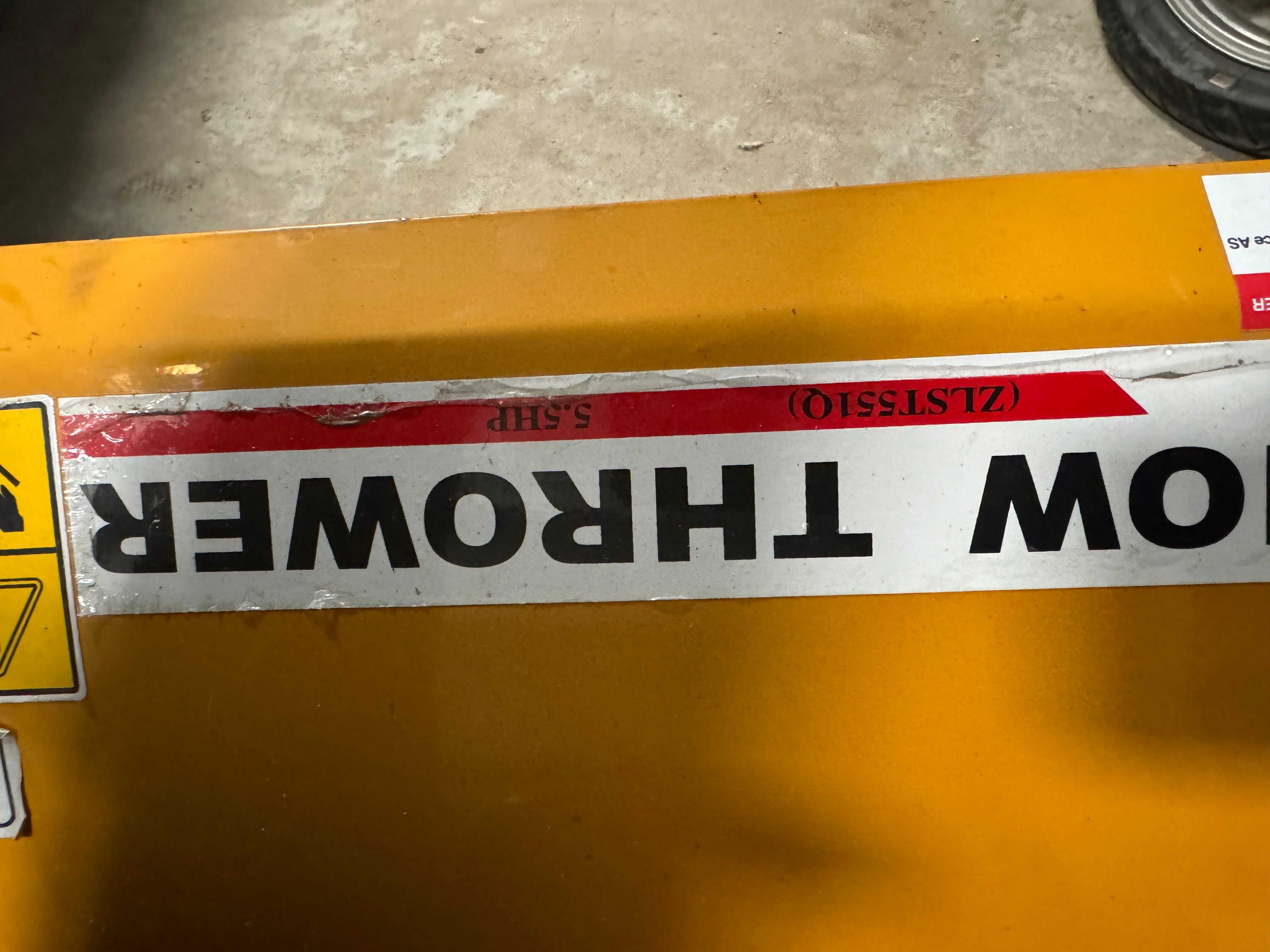Odśnieżarka NAC 5,5 HP z napędem