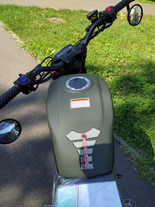 продам мотоцикл Geon Scrambler 250 чорний/зелений  2024