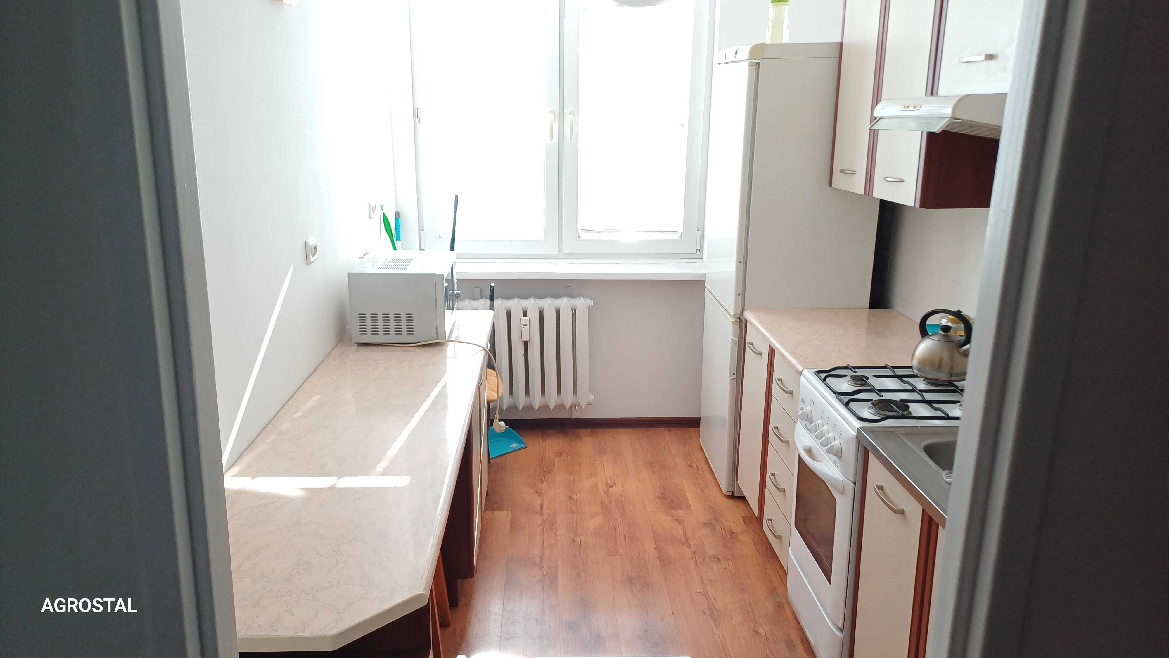 wynajmę 3 pokojowe mieszkanie ul Podwisłocze centrum